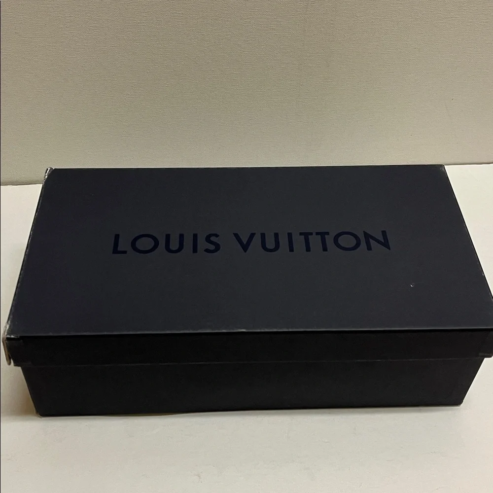Louis Vuitton black leather driving loafers - Picture 15 of 15